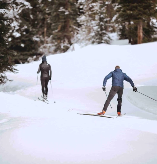 backcountryskiing-2048x1365-s